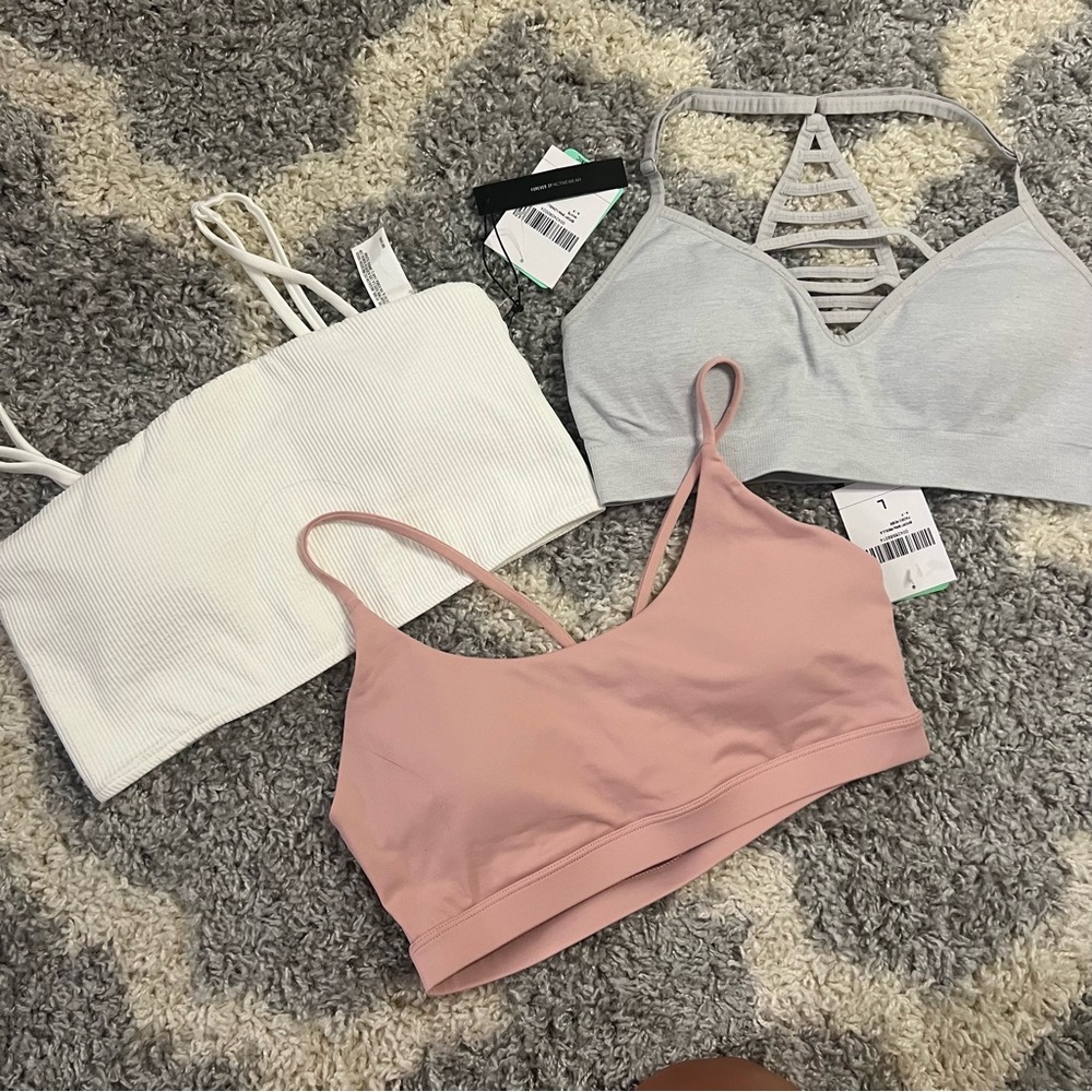 NWT Forever 21 large sports bra bundle